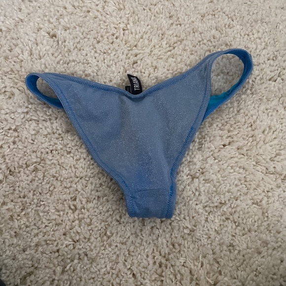 Cheeky triangl bottoms - Picture 2 of 2